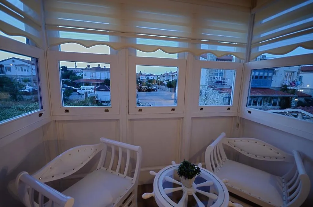 Masli̇Na Otel İzmir