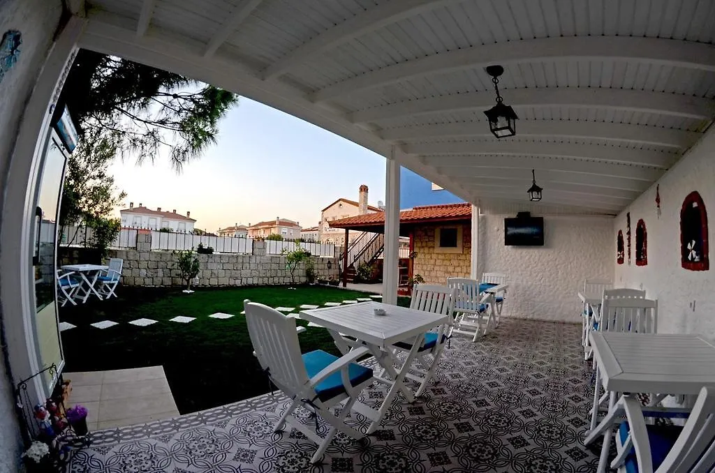 Masli̇Na Otel İzmir