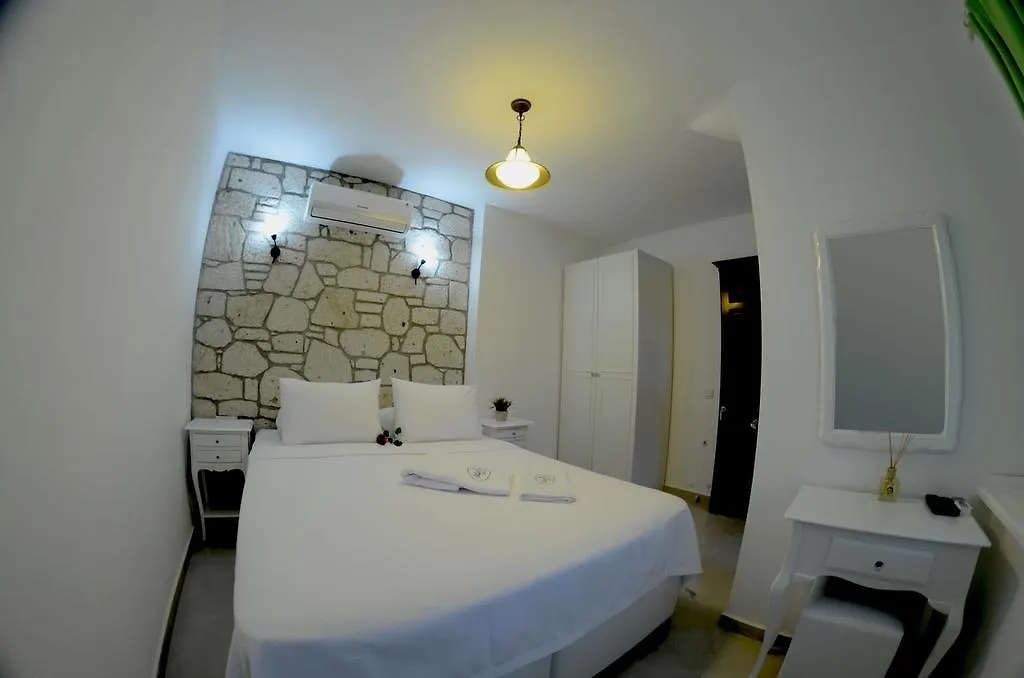 Masli̇Na Otel İzmir