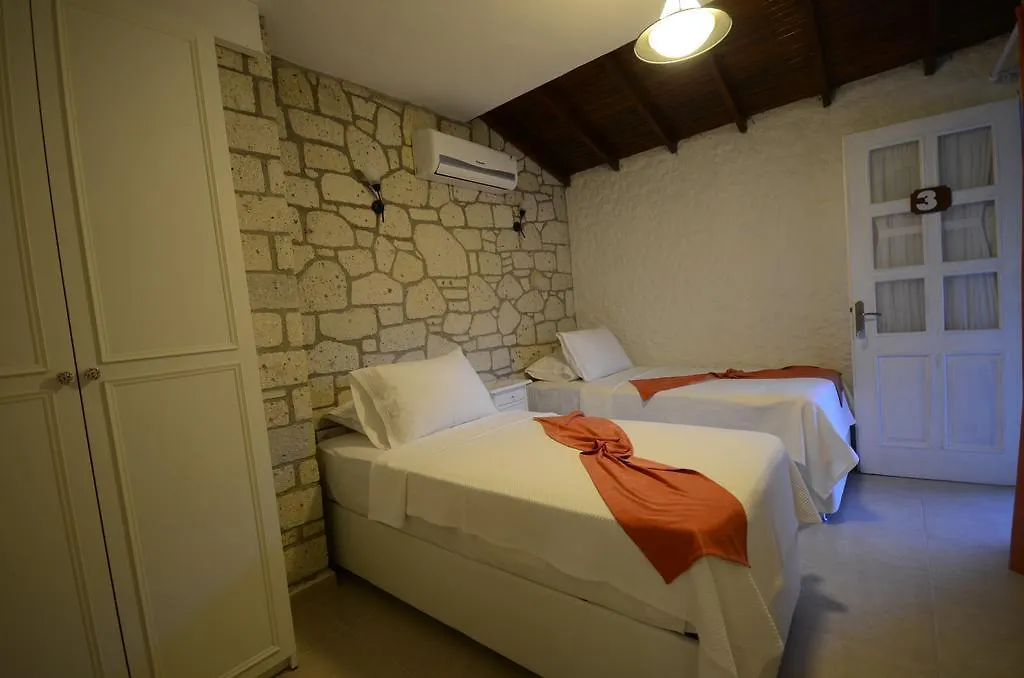 Masli̇Na Otel İzmir
